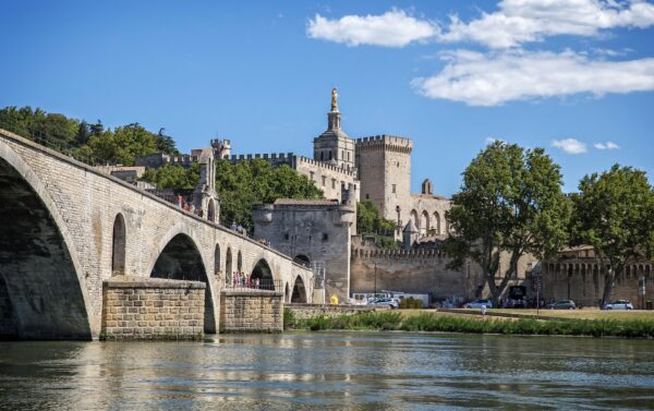 Un chargement de Marseille pour Avignon
